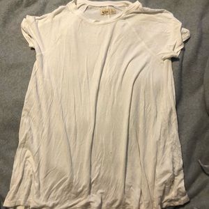 White flowy hollister t-shirt
